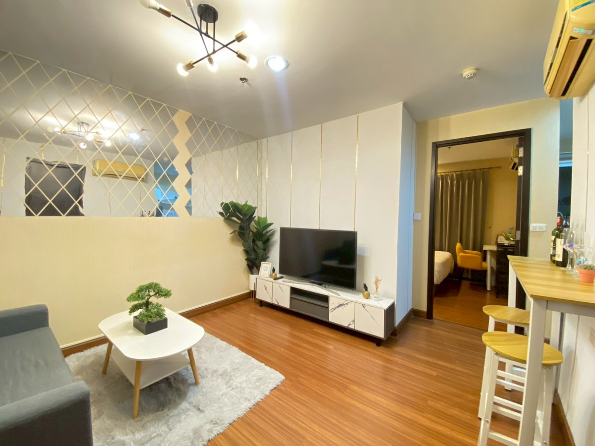 Diamond Ratchada 37 ตรม. ราคา 13,900 บาท ชั้น 10