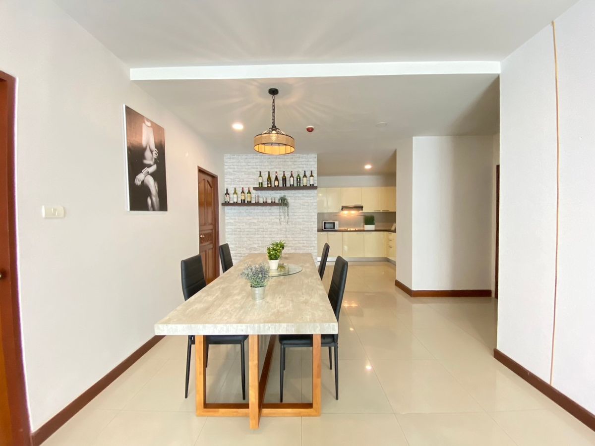 klang krung resort  30/67