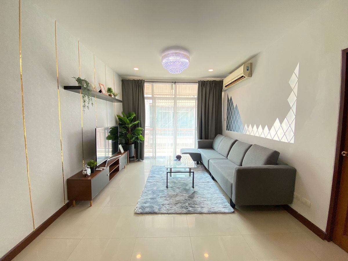 klang krung resort  30/67