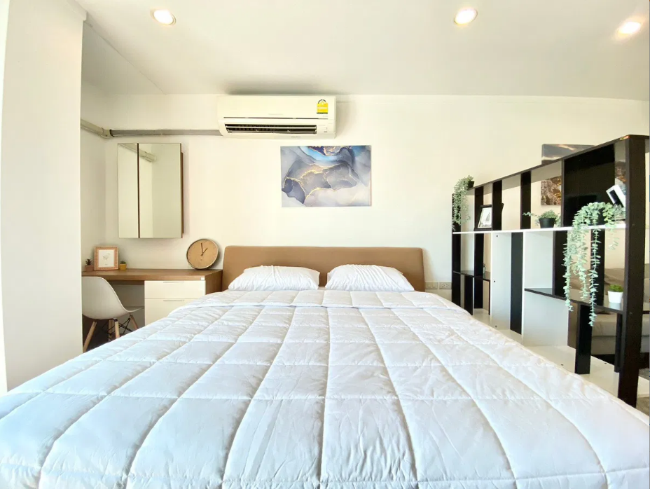 10/128 ( Baan Siri Sathorn - Yenakard )