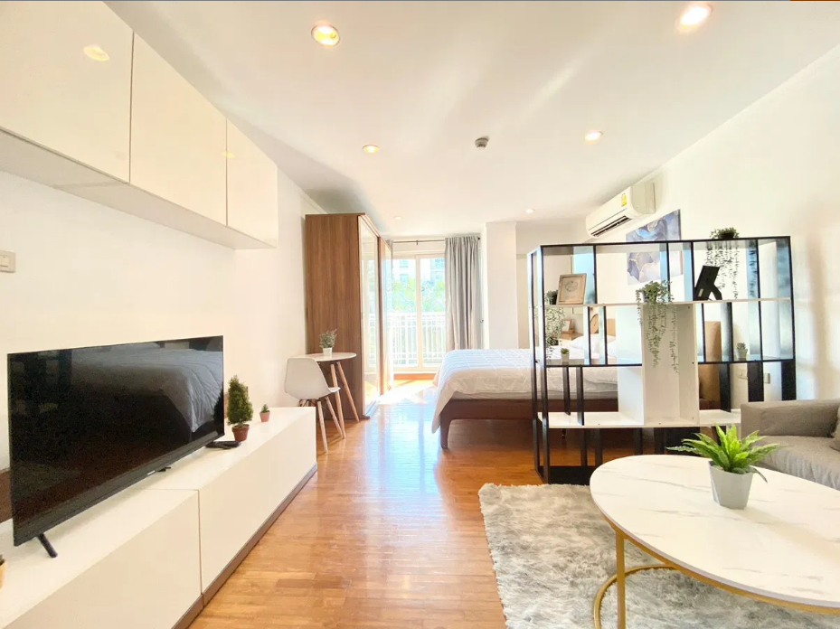 10/128 ( Baan Siri Sathorn - Yenakard )