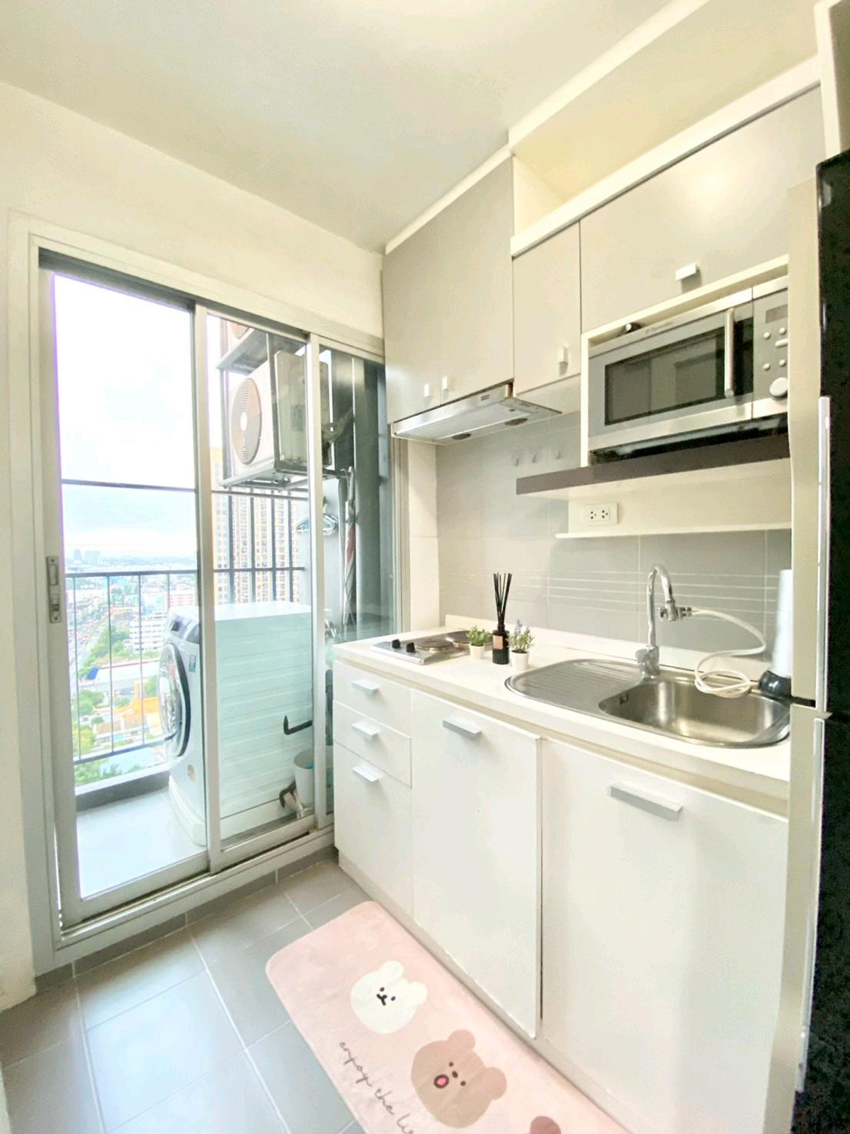 The Leaf Pattanakarn คอนโด เดอะลีฟพัฒนาการ