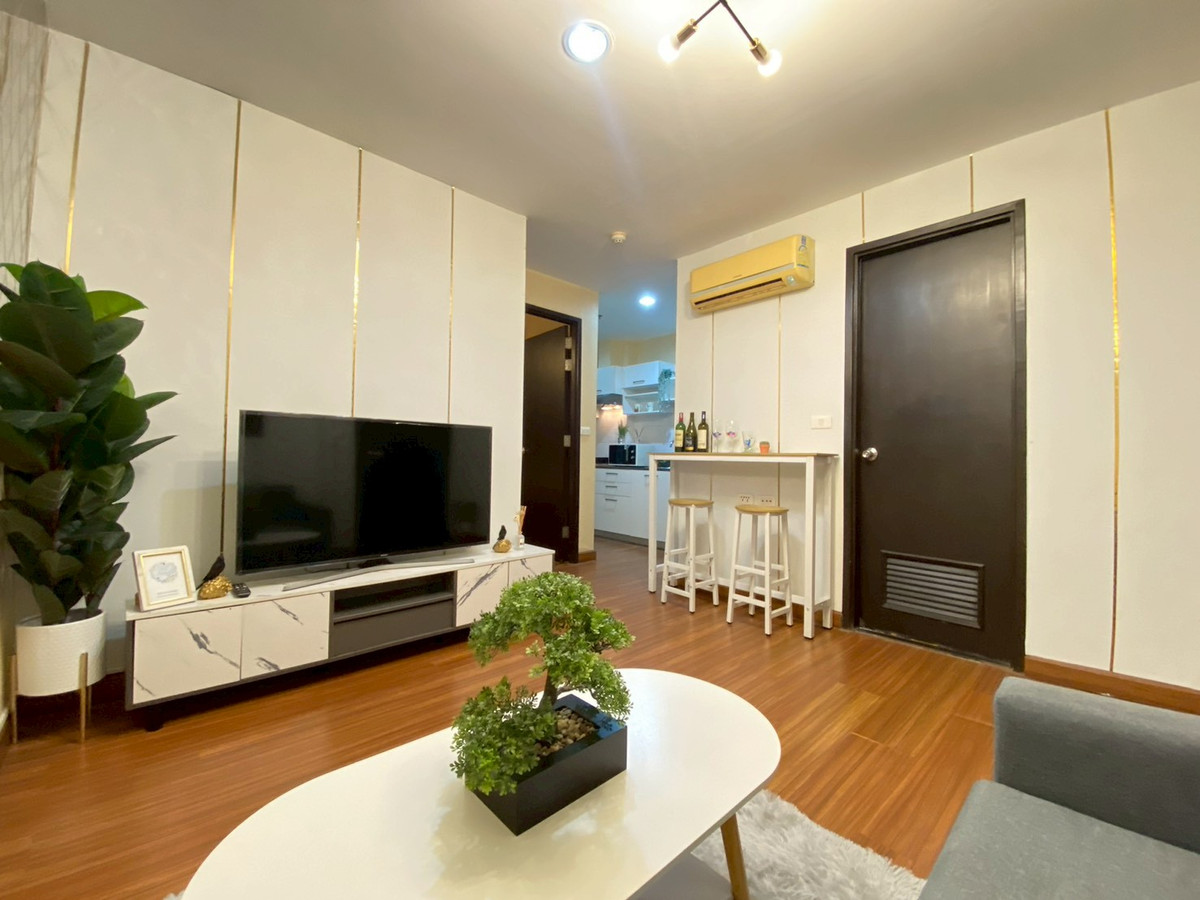 Diamond Ratchada 37 ตรม. ราคา 13,900 บาท ชั้น 10