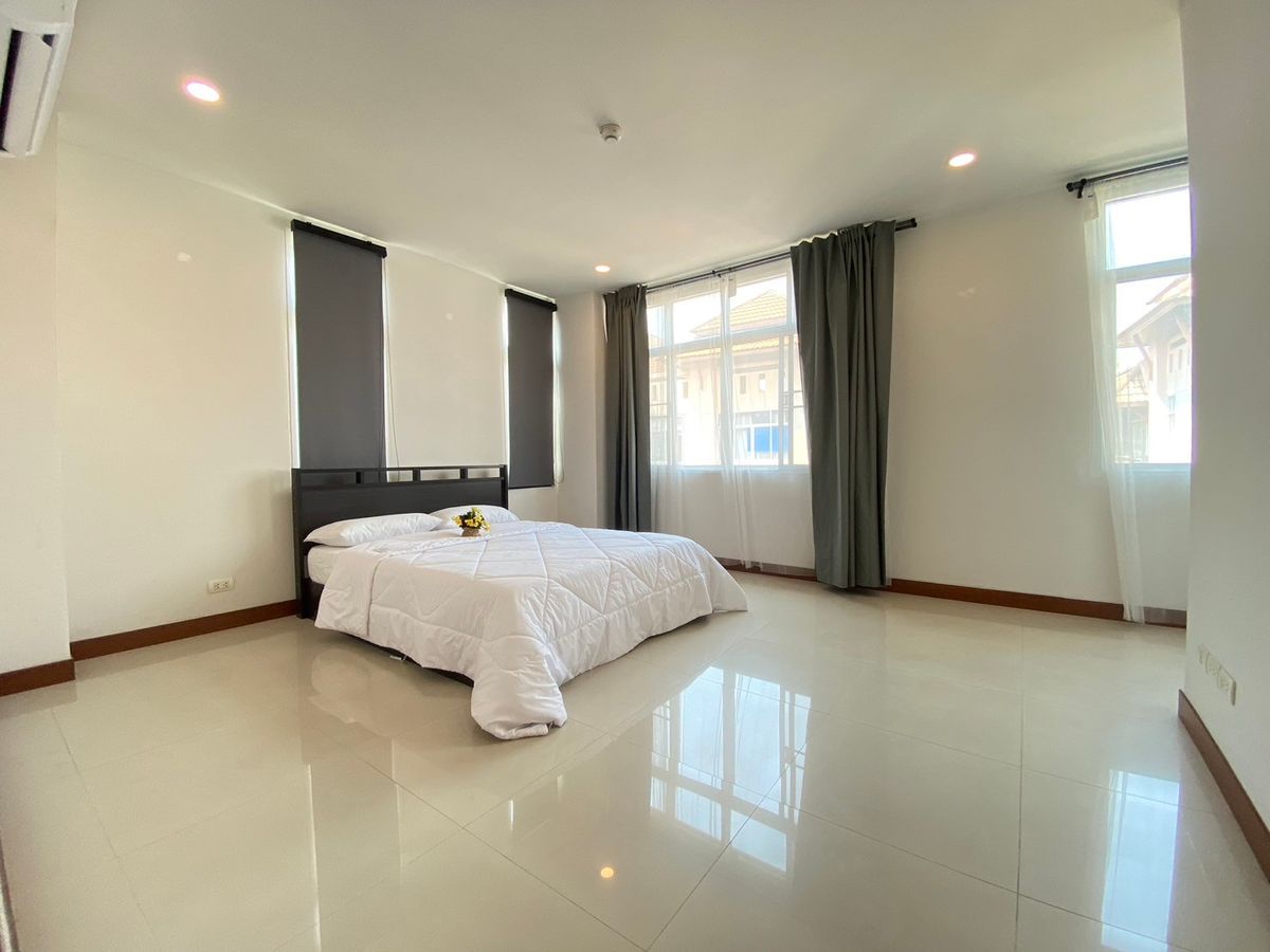 klang krung resort  30/67